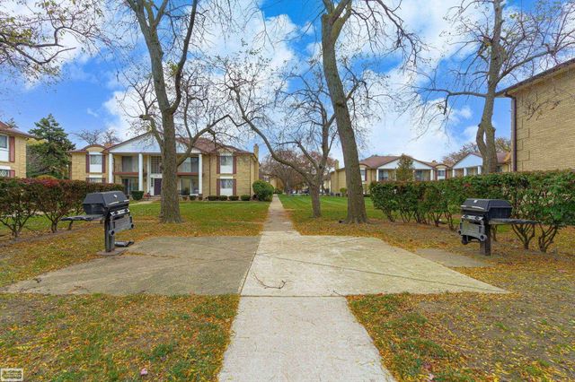 29200 Gloede Street, Warren, MI 48088