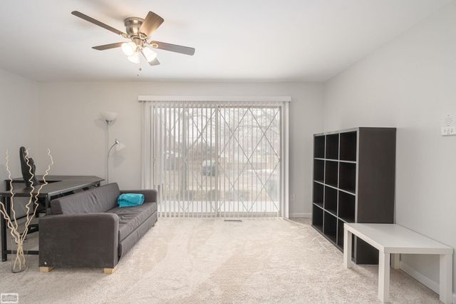 29200 Gloede Street, Warren, MI 48088