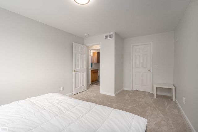 29200 Gloede Street, Warren, MI 48088