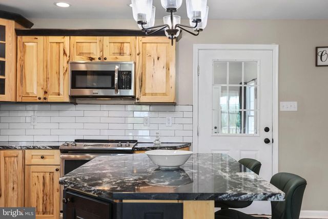 16834 LAPPANS RD, Williamsport, MD 21795