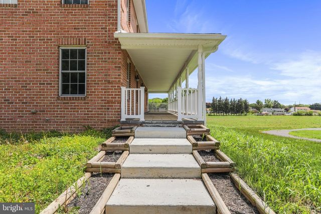16834 LAPPANS RD, Williamsport, MD 21795