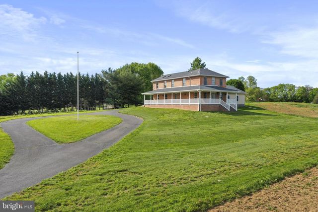 16834 LAPPANS RD, Williamsport, MD 21795