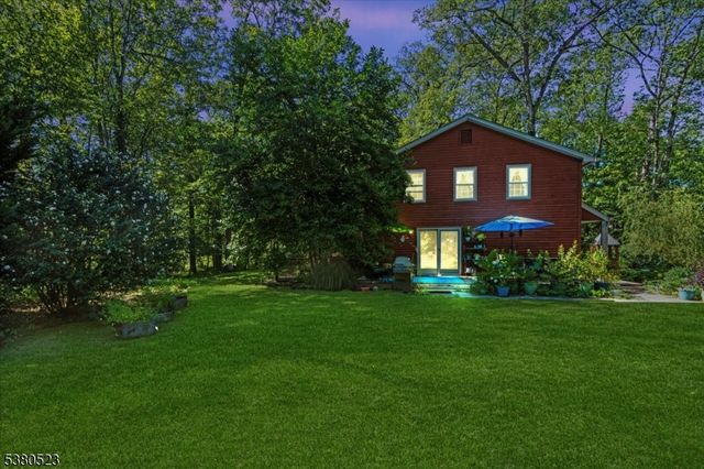 7 Laurel Ave, Frankford Twp., NJ 07826