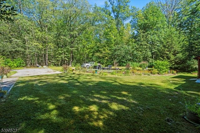 7 Laurel Ave, Frankford Twp., NJ 07826