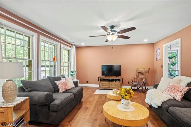 7 Laurel Ave, Frankford Twp., NJ 07826