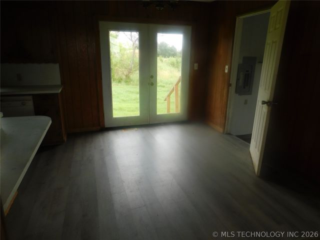 700 E Ozark Street, Morris, OK 74445
