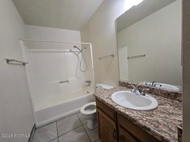 1235 Birch Drive, Las Cruces, NM 88001