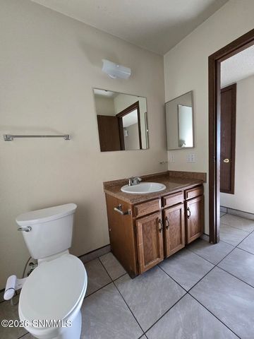 1235 Birch Drive, Las Cruces, NM 88001