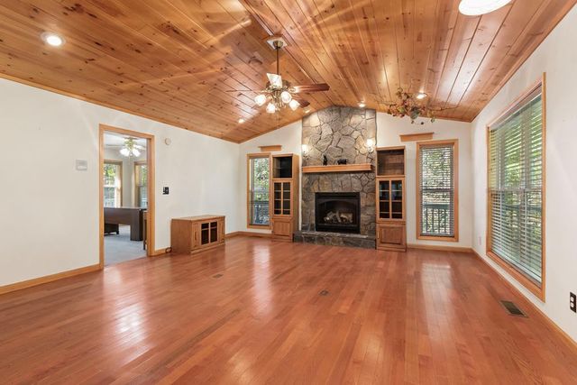 155 Turkey Pen Drive, Murphy, NC 28906