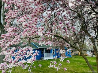 14415 Newburgh Road, Livonia, MI 48154