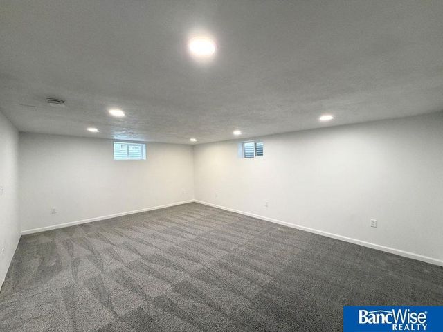 4301 Mohawk Street, Lincoln, NE 68510