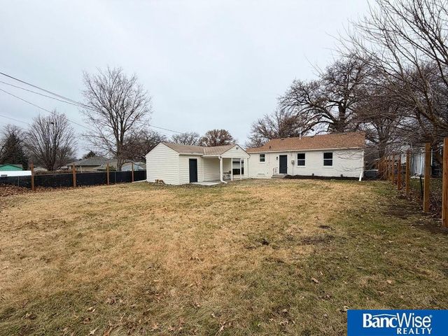 4301 Mohawk Street, Lincoln, NE 68510