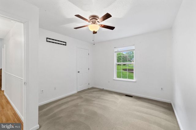 11617 LUCASVILLE RD, Manassas, VA 20112