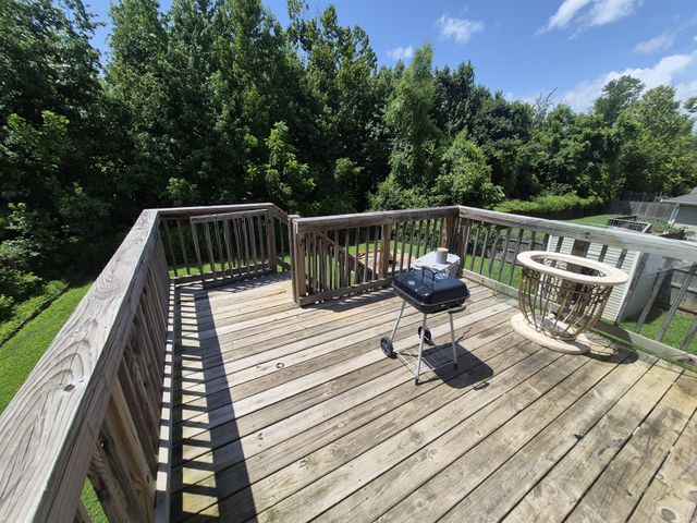 1401 Mutual Dr, Clarksville, TN 37042
