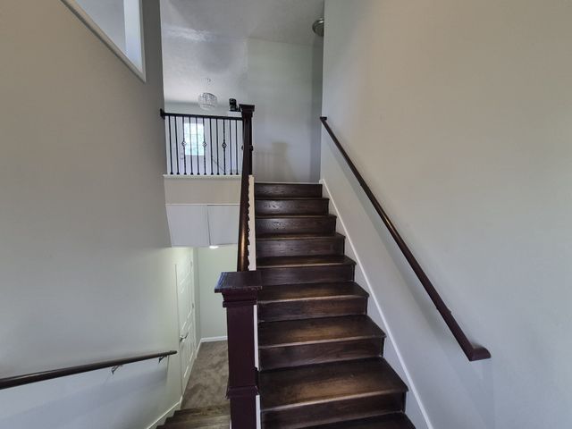 1401 Mutual Dr, Clarksville, TN 37042