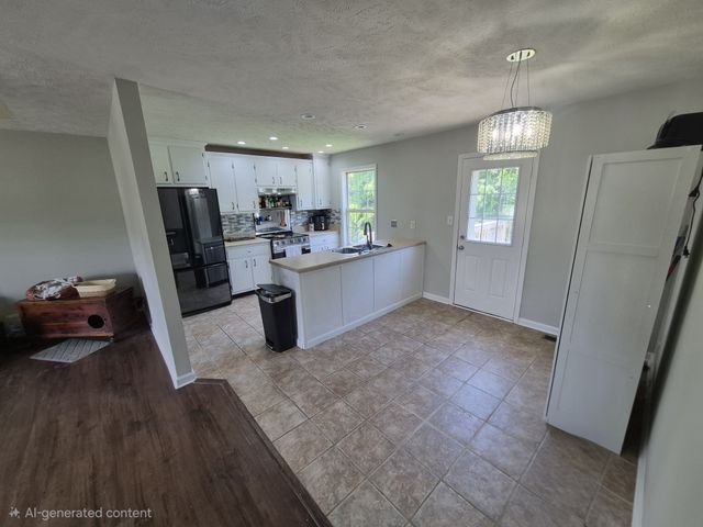 1401 Mutual Dr, Clarksville, TN 37042
