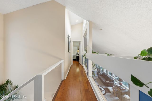 10052 GOLF CLUB Drive, Jacksonville, FL 32256