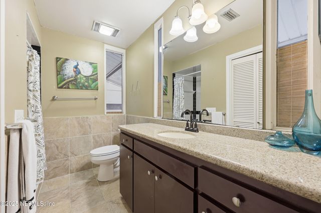 10052 GOLF CLUB Drive, Jacksonville, FL 32256