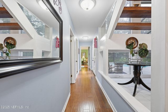 10052 GOLF CLUB Drive, Jacksonville, FL 32256