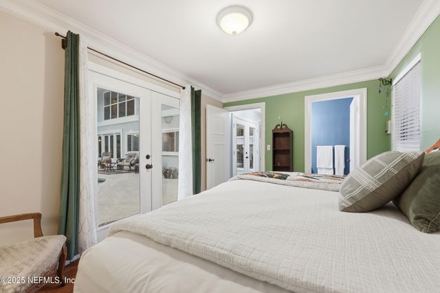 10052 GOLF CLUB Drive, Jacksonville, FL 32256