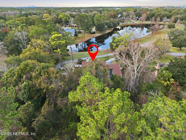 10052 GOLF CLUB Drive, Jacksonville, FL 32256