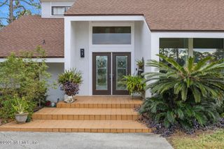 10052 GOLF CLUB Drive, Jacksonville, FL 32256