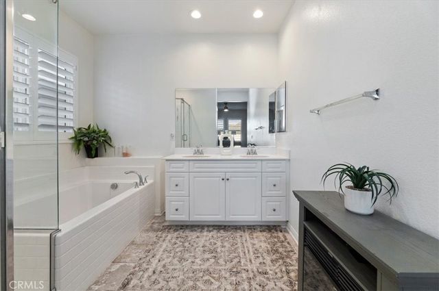 32476 Wild West Court, Winchester, CA 92596