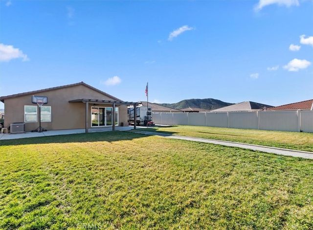 32476 Wild West Court, Winchester, CA 92596