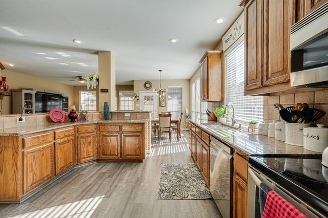 310 Cox Drive, Fate, TX 75087