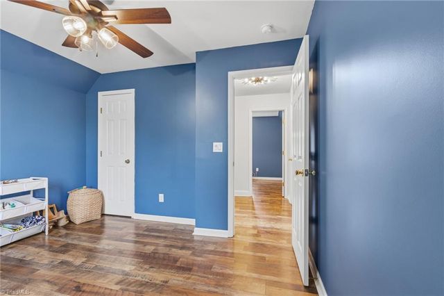 3389 Tinley Park Drive, Winston-salem, NC 27107