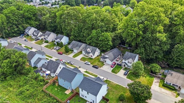 3389 Tinley Park Drive, Winston-salem, NC 27107