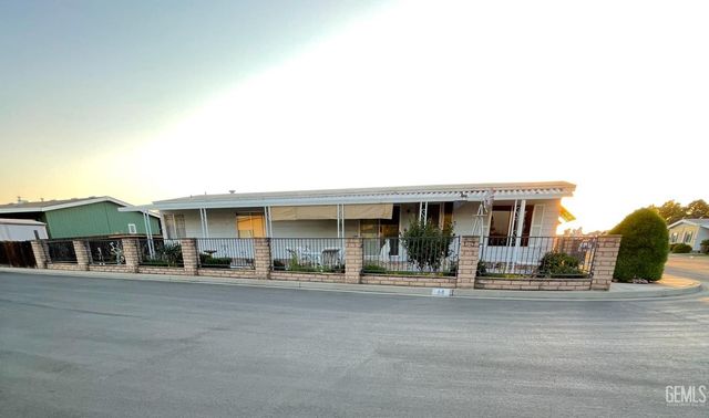 400 E Roberts Lane 68, Bakersfield, CA 93308