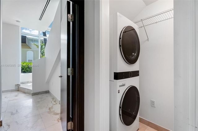 548 Fernwood Rd 548, Key Biscayne, FL 33149