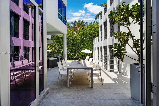 548 Fernwood Rd 548, Key Biscayne, FL 33149