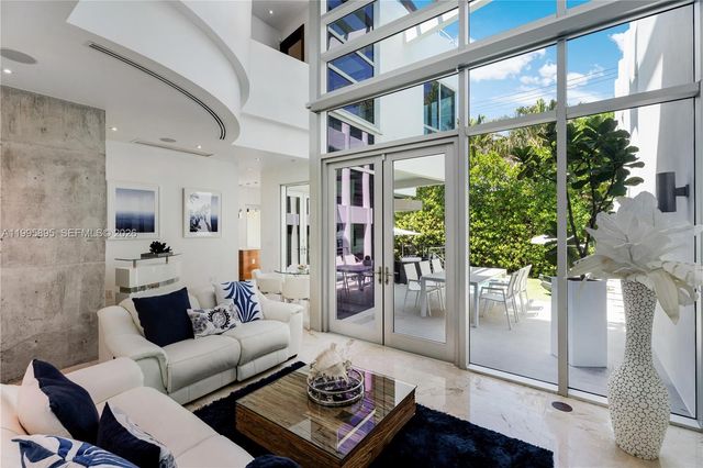 548 Fernwood Rd 548, Key Biscayne, FL 33149