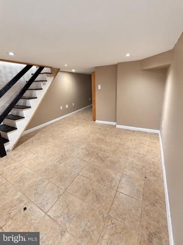 2419 S GARNET ST, Philadelphia, PA 19145