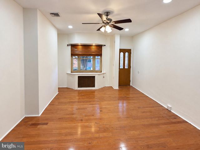 2419 S GARNET ST, Philadelphia, PA 19145