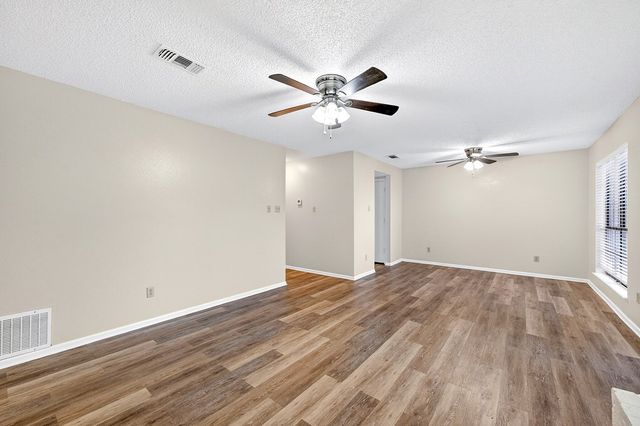 3216 Preston Dr, Midland, TX 79707