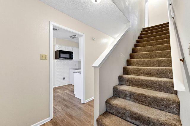 3216 Preston Dr, Midland, TX 79707