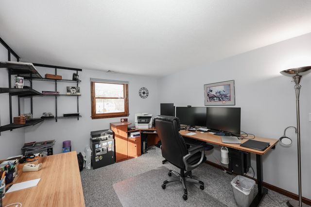 14 Loren Road, Salem, NH 03079