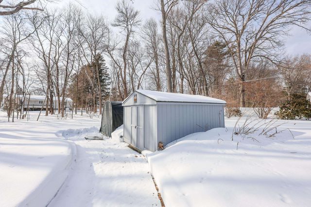 14 Loren Road, Salem, NH 03079