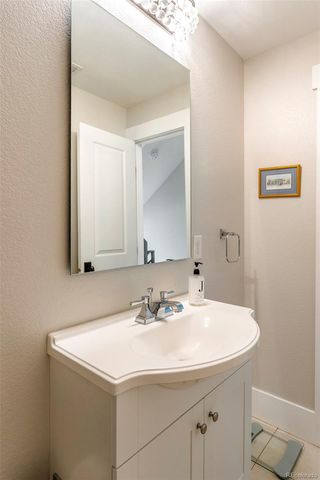 948 S Pearl Street 101, Denver, CO 80209