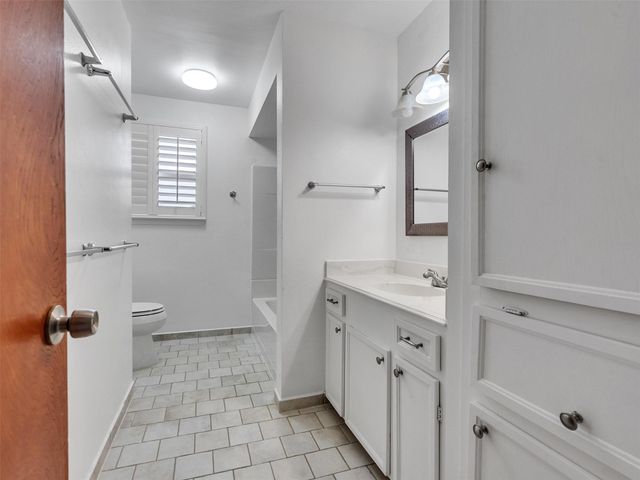 1707 Blackburn Drive, Pasadena, TX 77502