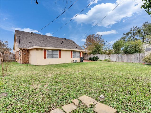 1707 Blackburn Drive, Pasadena, TX 77502