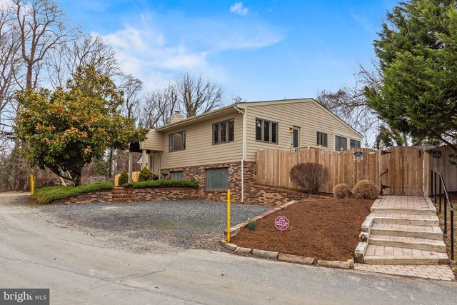 218 LEES LN, Edgewater, MD 21037