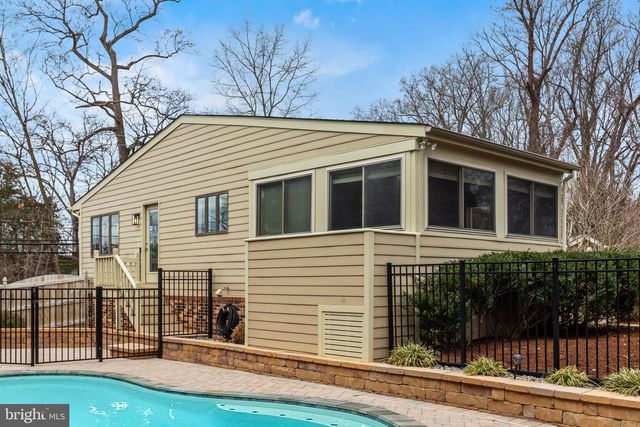 218 LEES LN, Edgewater, MD 21037