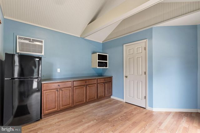 218 LEES LN, Edgewater, MD 21037