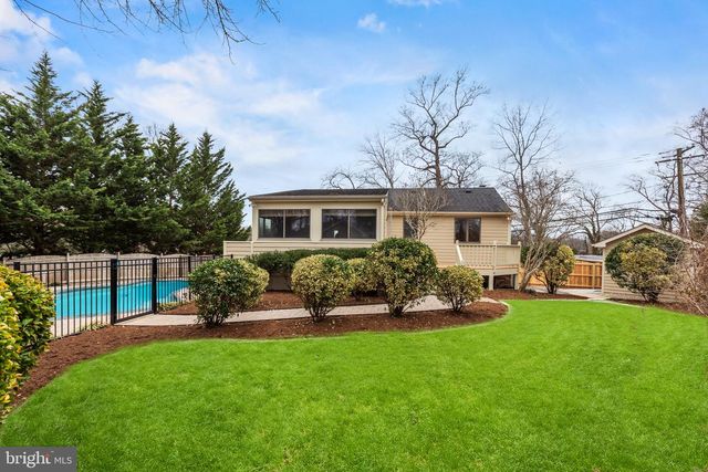 218 LEES LN, Edgewater, MD 21037