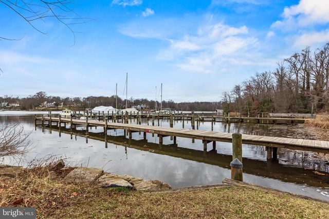 218 LEES LN, Edgewater, MD 21037