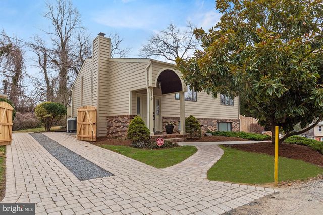 218 LEES LN, Edgewater, MD 21037